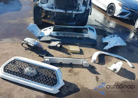 2019 Toyota Tacoma Trd Sport из США, поврежденный, VIN 3TMBZ5DN6KM020397